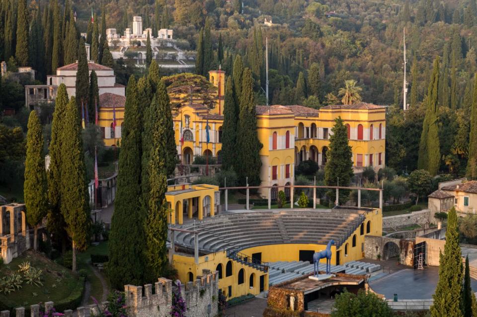 CONVEGNO AL VITTORIALE DEGLI ITALIANI DI GARDONE RIVIERA (BS)