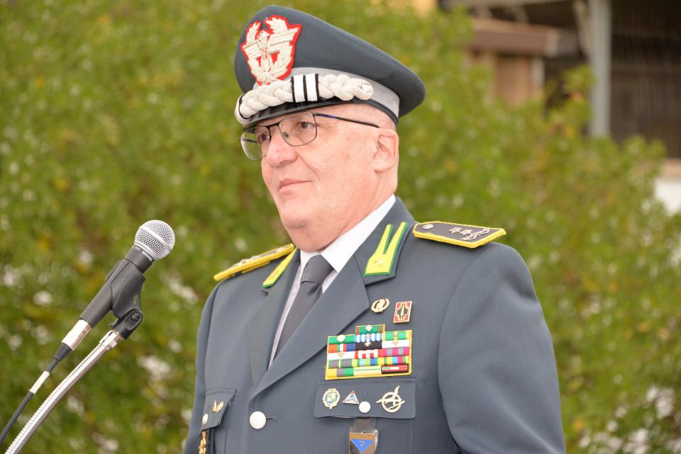 Inaugurazione del - UN GIARDINO IN GIALLOVERDE
